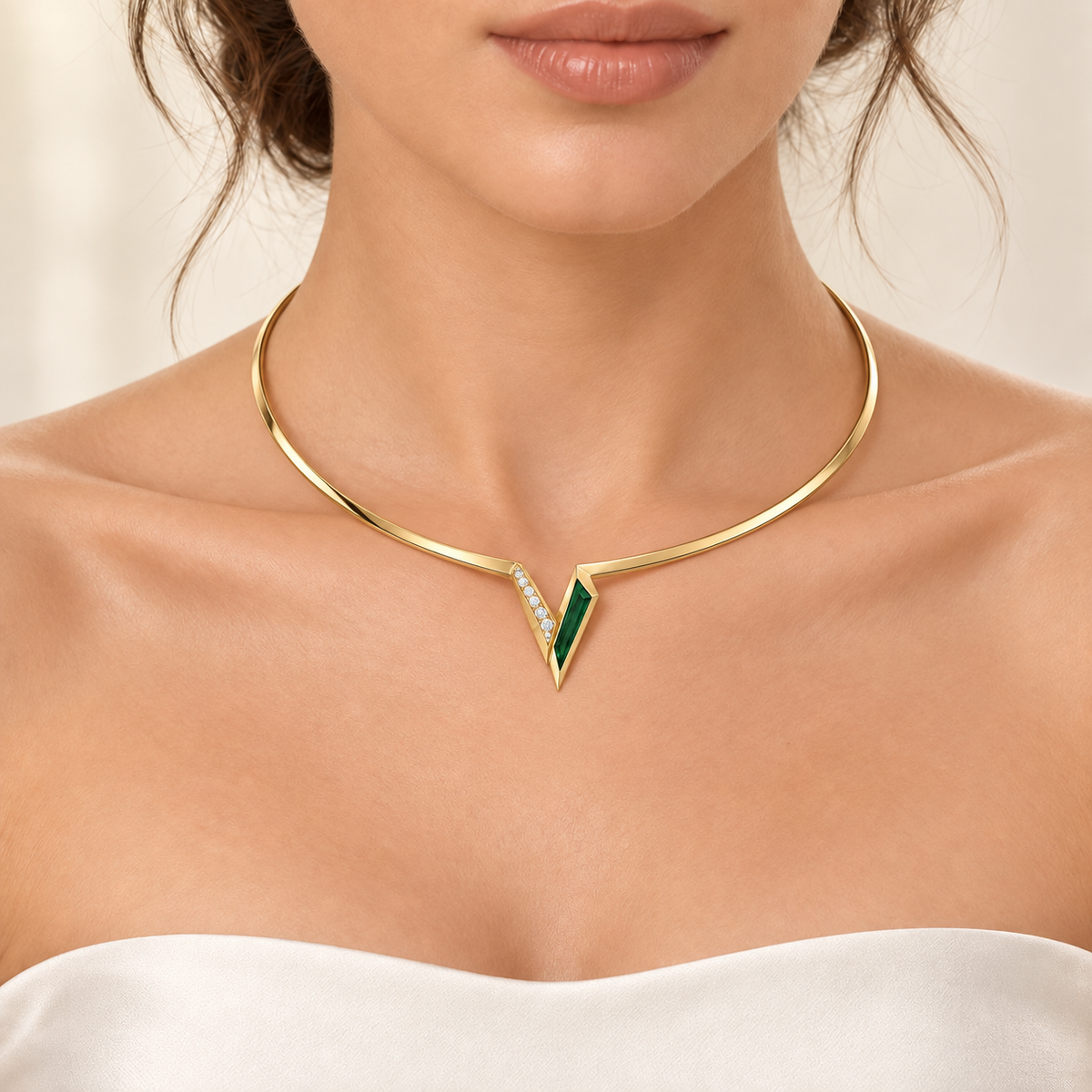 Emerald Vesper Collar